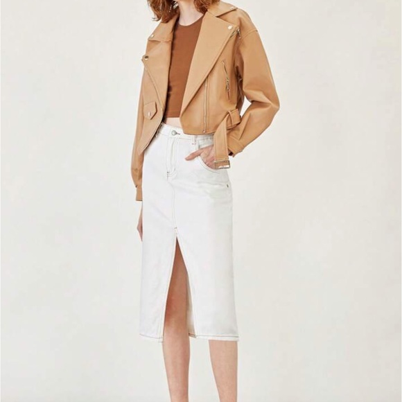 White midi denim jean skirt with slit front - Picture 2 of 9